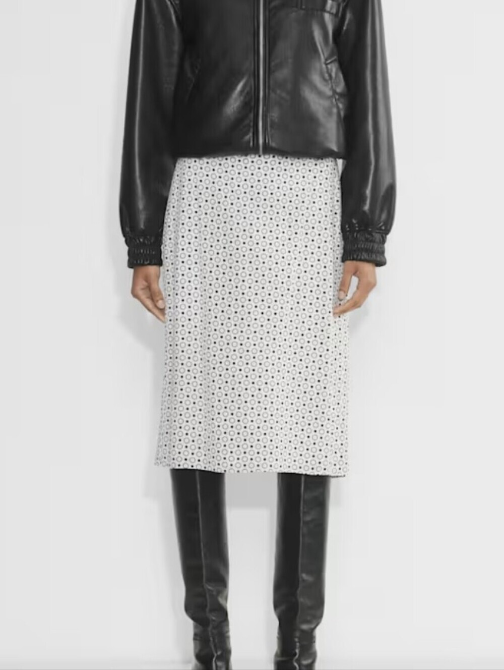 Wilfred 100% Silk "Isadora" Slip Skirt in White & Black Polka Dots (Size US 2)